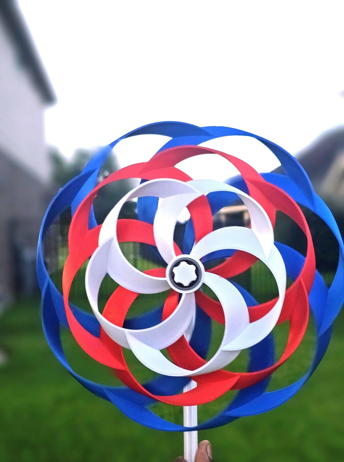 Patriotic Garden Wind Spinner – Red, White & Blue 4th of July Decor EXTRA 25% OFF